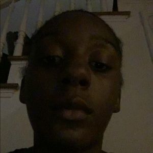 Meet your Posher, Sylvia